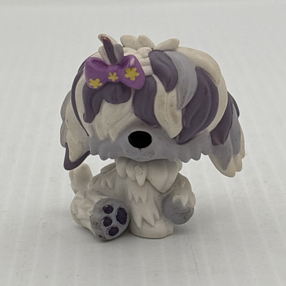 2007 Littlest Pet Shop LPS #465 White Gray Shaggy Sheepdog Dog Covered Eyes